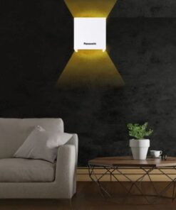 Đèn gắn tường Panasonic HHBQ1005W88 màu trắng